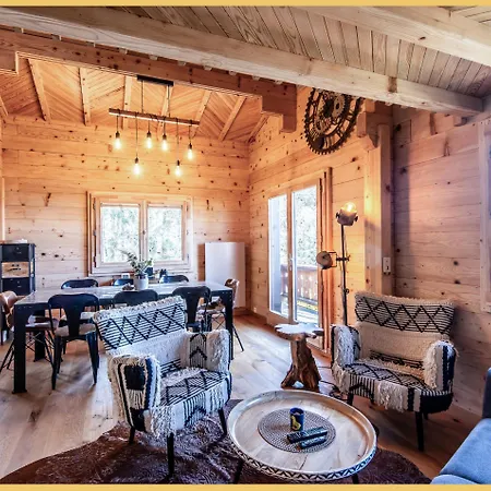 I Sous Le Bois Chalet